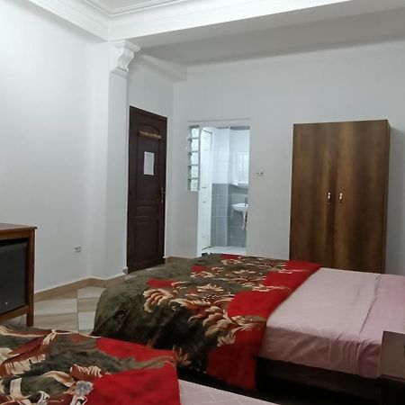Ostello Aramca Bab Ezzouar Esterno foto
